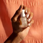Essie nagellak brons - It's all Bright - Afbeelding 3